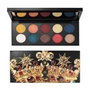 IN SEARCH OF PAT MCGRATH DECADENCE PALETTE!